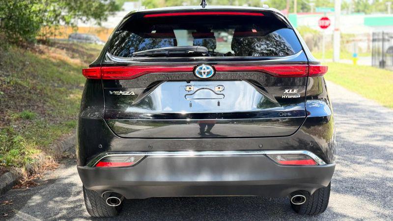 2021 Toyota Venza XLE