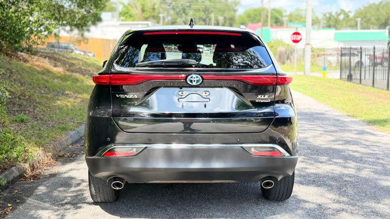 2021 Toyota Venza XLE