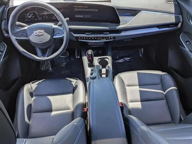 2025 Cadillac XT4 FWD Sport