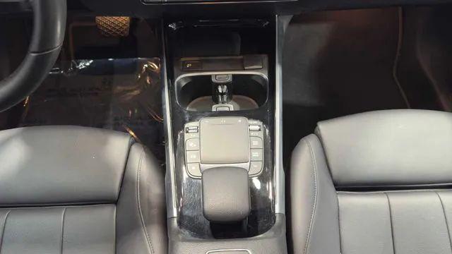 2022 Mercedes-Benz GLB 250