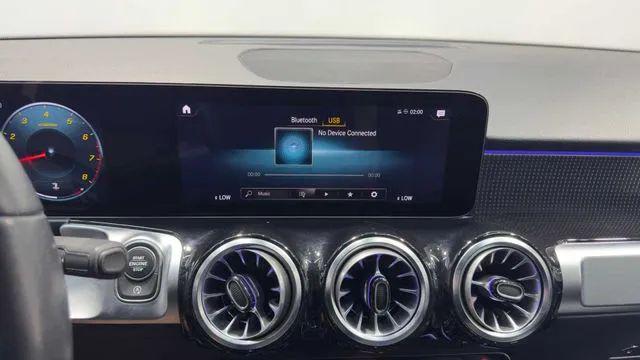 2022 Mercedes-Benz GLB 250