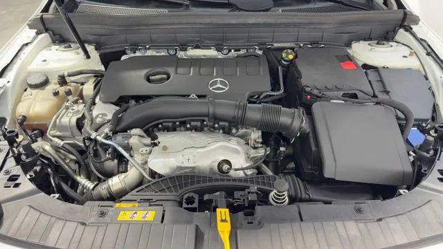 2022 Mercedes-Benz GLB 250