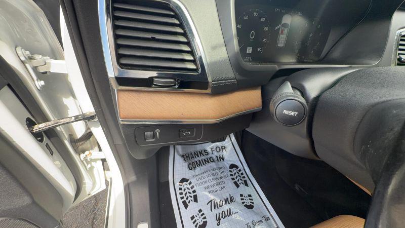 2016 Volvo XC90 T6 Inscription