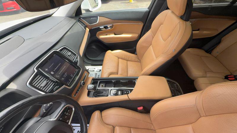 2016 Volvo XC90 T6 Inscription