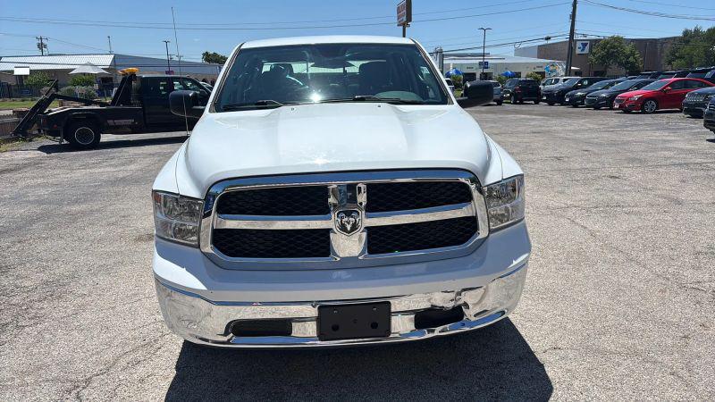 2019 Ram 1500 Classic SLT Crew Cab 4x2 6'4" Box