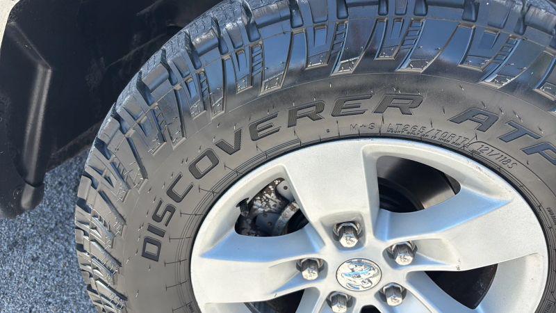 2019 Ram 1500 Classic SLT Crew Cab 4x2 6'4" Box