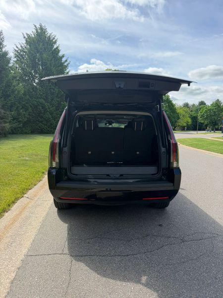2020 Cadillac Escalade 4WD Luxury