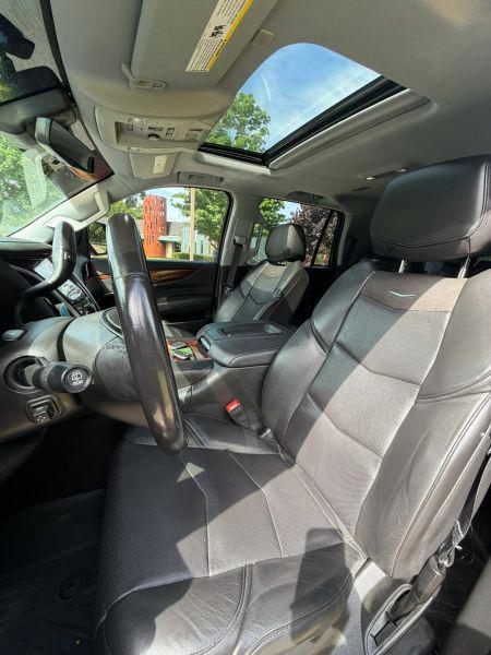 2020 Cadillac Escalade 4WD Luxury