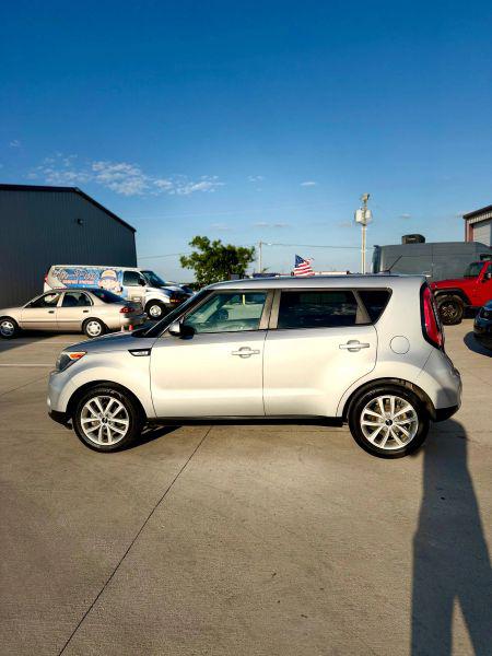 2018 Kia Soul +