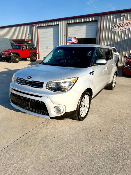 2018 Kia Soul +