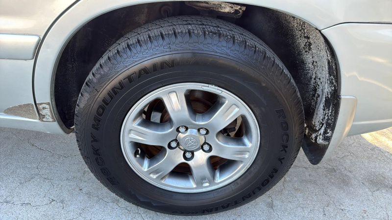 2004 Toyota Highlander Limited V6