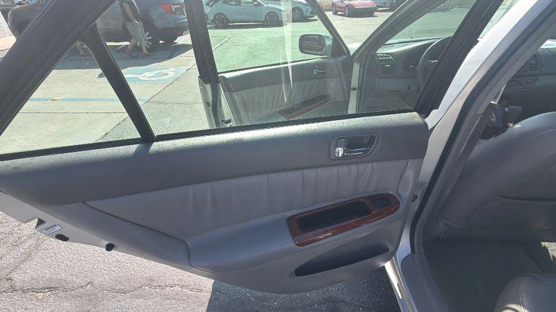 2005 Toyota Camry XLE V6