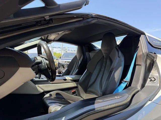 2019 BMW i8 Base