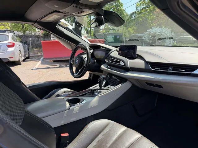2019 BMW i8 Base