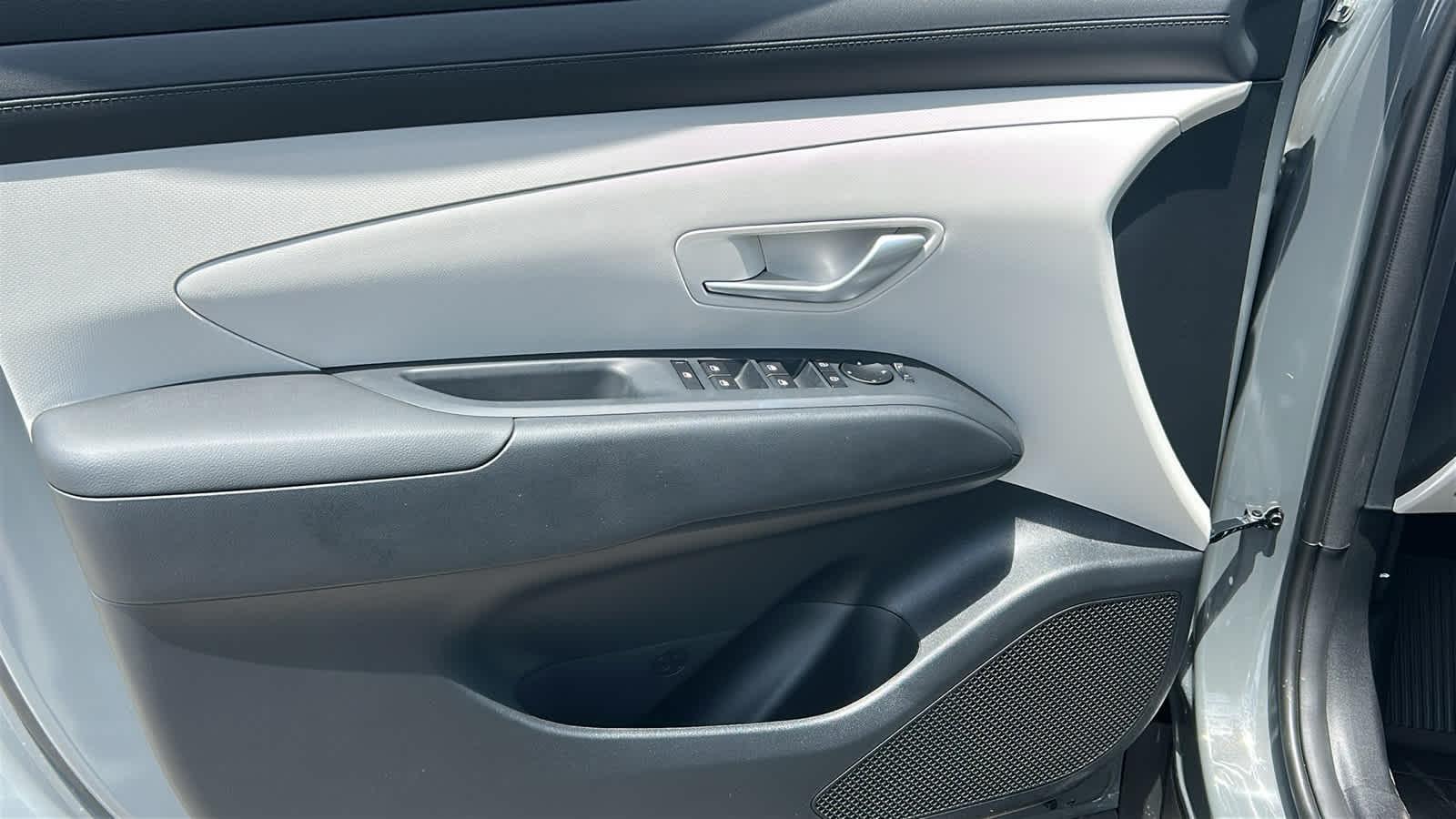 New 2026 Hampton Gray Hyundai SE AWD image 53
