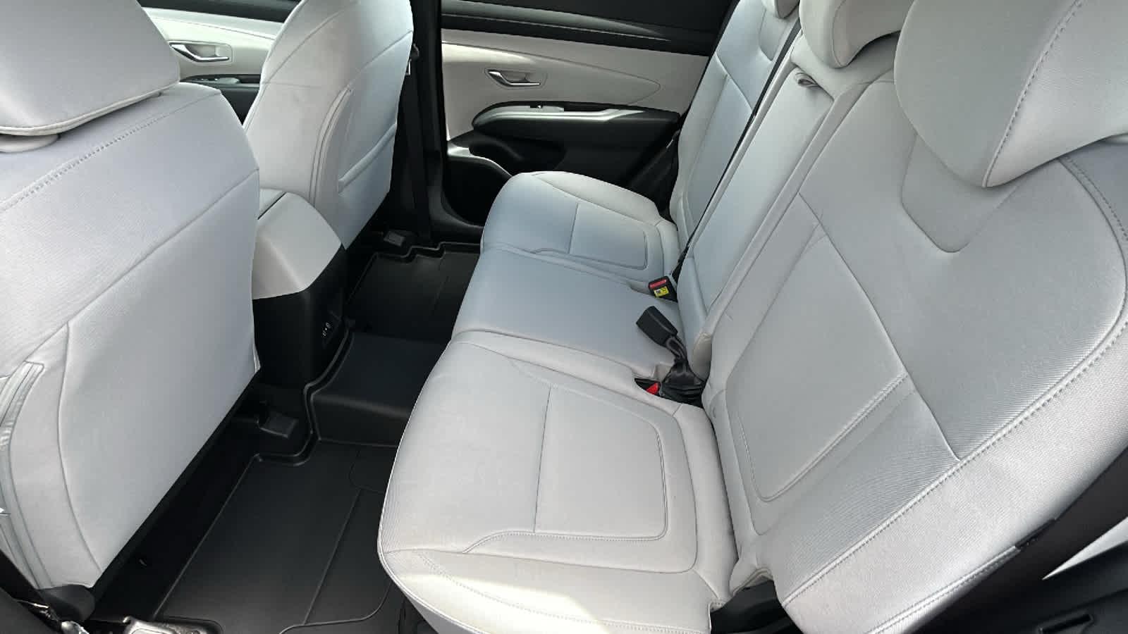 New 2026 Hampton Gray Hyundai SE AWD image 54
