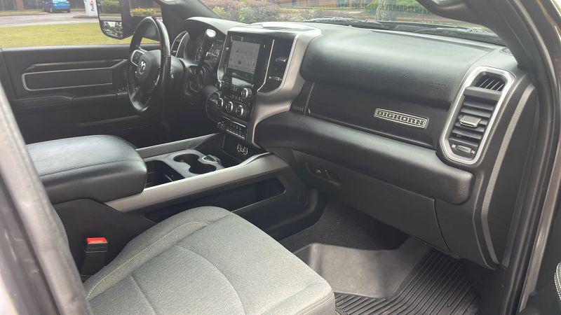 2022 Ram 3500 Big Horn Crew Cab 4x4 8' Box