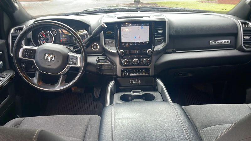 2022 Ram 3500 Big Horn Crew Cab 4x4 8' Box