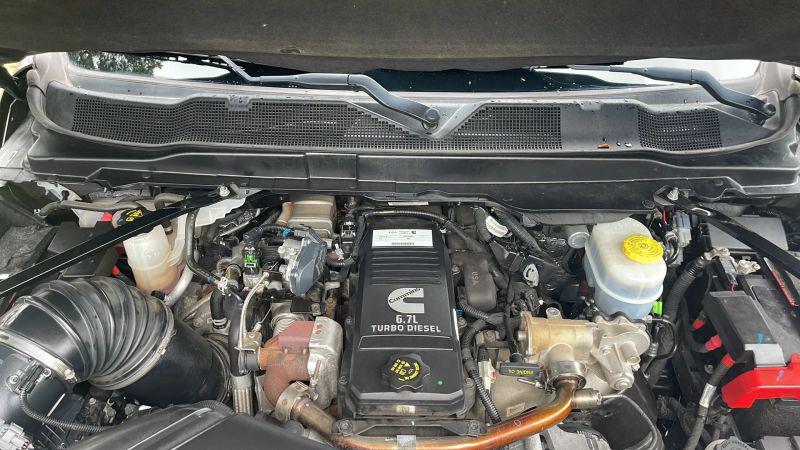 2022 Ram 3500 Big Horn Crew Cab 4x4 8' Box
