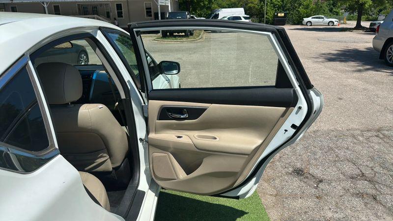 2015 Nissan Altima 2.5 SV