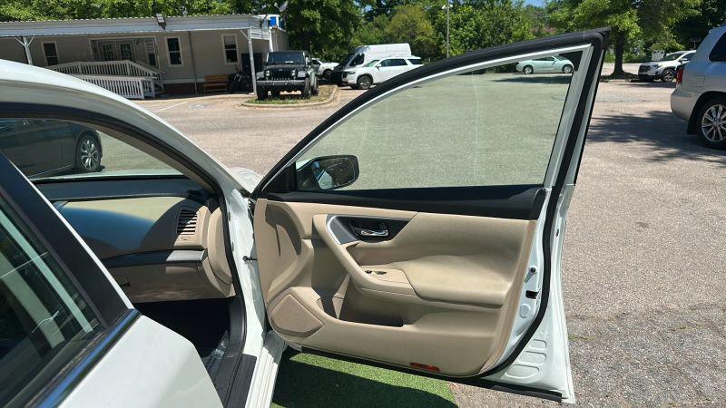 2015 Nissan Altima 2.5 SV