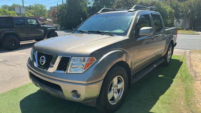 2005 Nissan Frontier LE