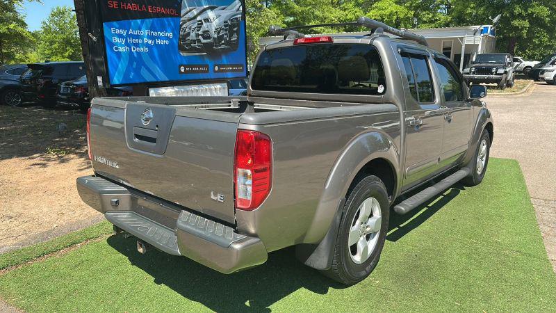 2005 Nissan Frontier LE