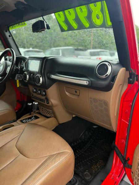 2016 Jeep Wrangler Unlimited Sahara