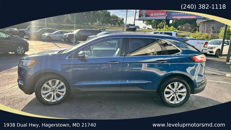 2020 Ford Edge Titanium