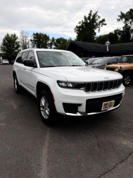 2021 Jeep Grand Cherokee Laredo 4x4