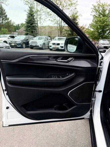 2021 Jeep Grand Cherokee Laredo 4x4