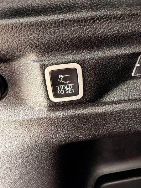 2021 Jeep Grand Cherokee Laredo 4x4