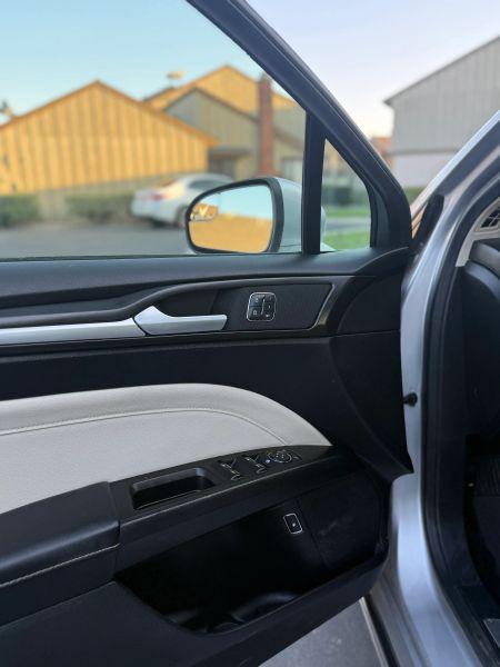 2018 Ford Fusion Hybrid Titanium