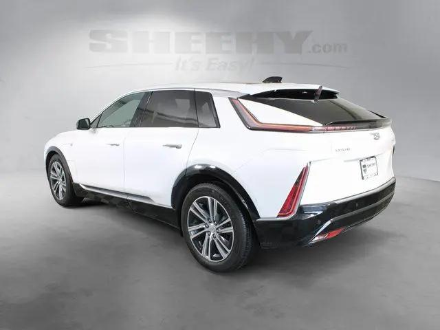 2024 Cadillac iQ Luxury w/1SD