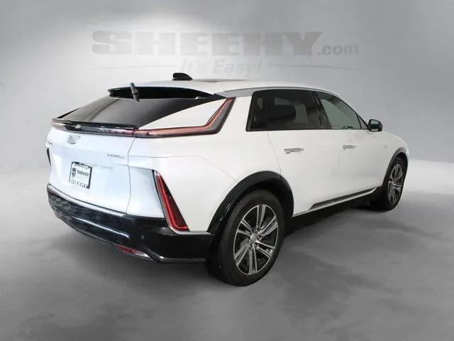 2024 Cadillac iQ Luxury w/1SD