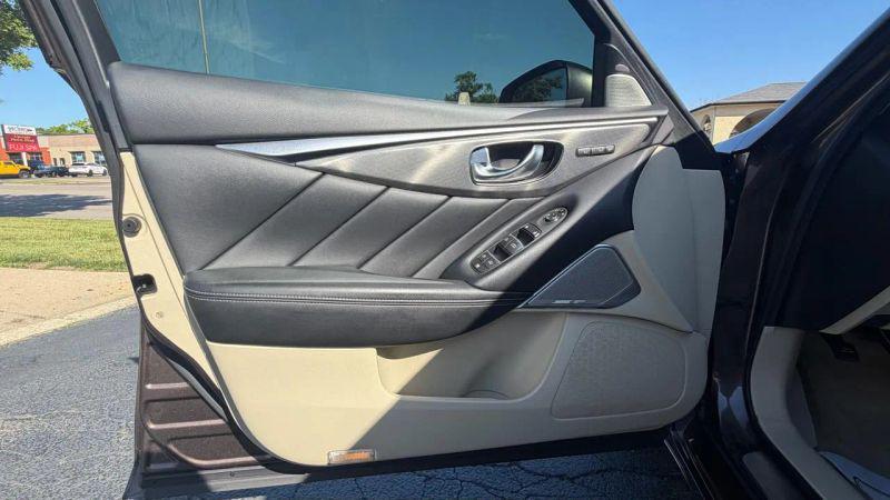2017 INFINITI Q50 3.0t Premium