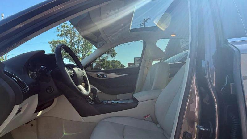 2017 INFINITI Q50 3.0t Premium