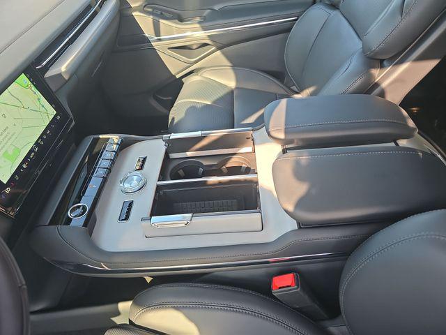 2026 Lincoln Navigator Premiere