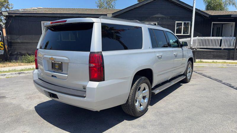 2018 Chevrolet Suburban LT