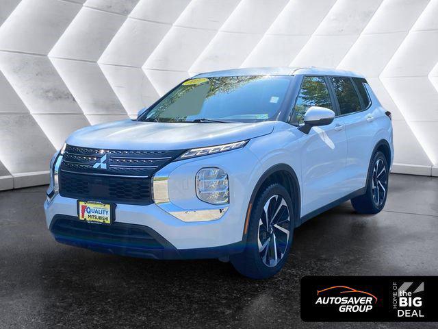 2022 Mitsubishi Outlander ES 2.5 S-AWC for sale in Saint Johnsbury, VT