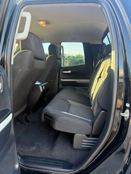2014 Toyota Tundra SR5 5.7L V8