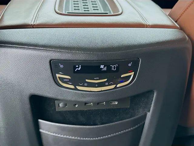 2017 Cadillac Escalade Premium Luxury