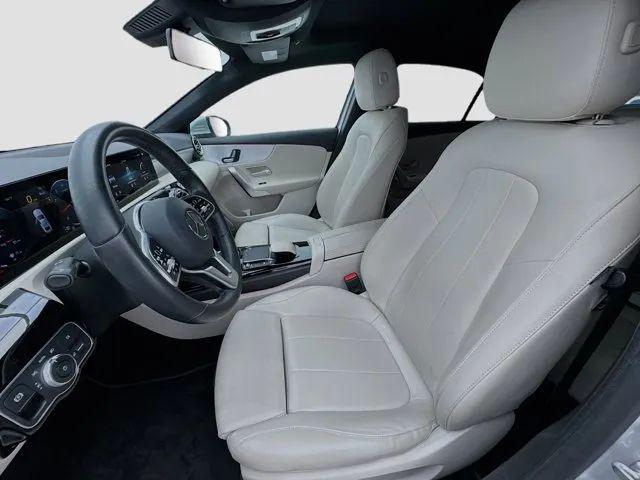2021 Mercedes-Benz A 220 A 220