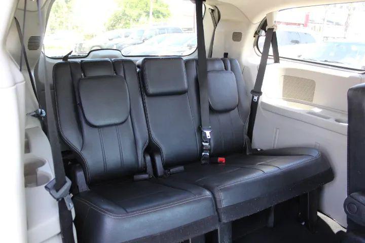 2014 Chrysler Town & Country Touring