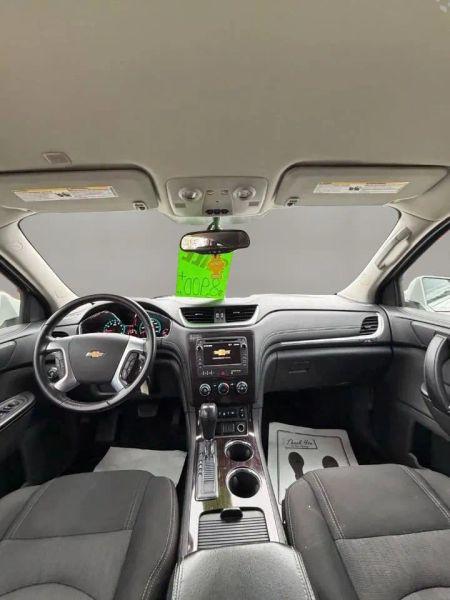 2017 Chevrolet Traverse 1LT