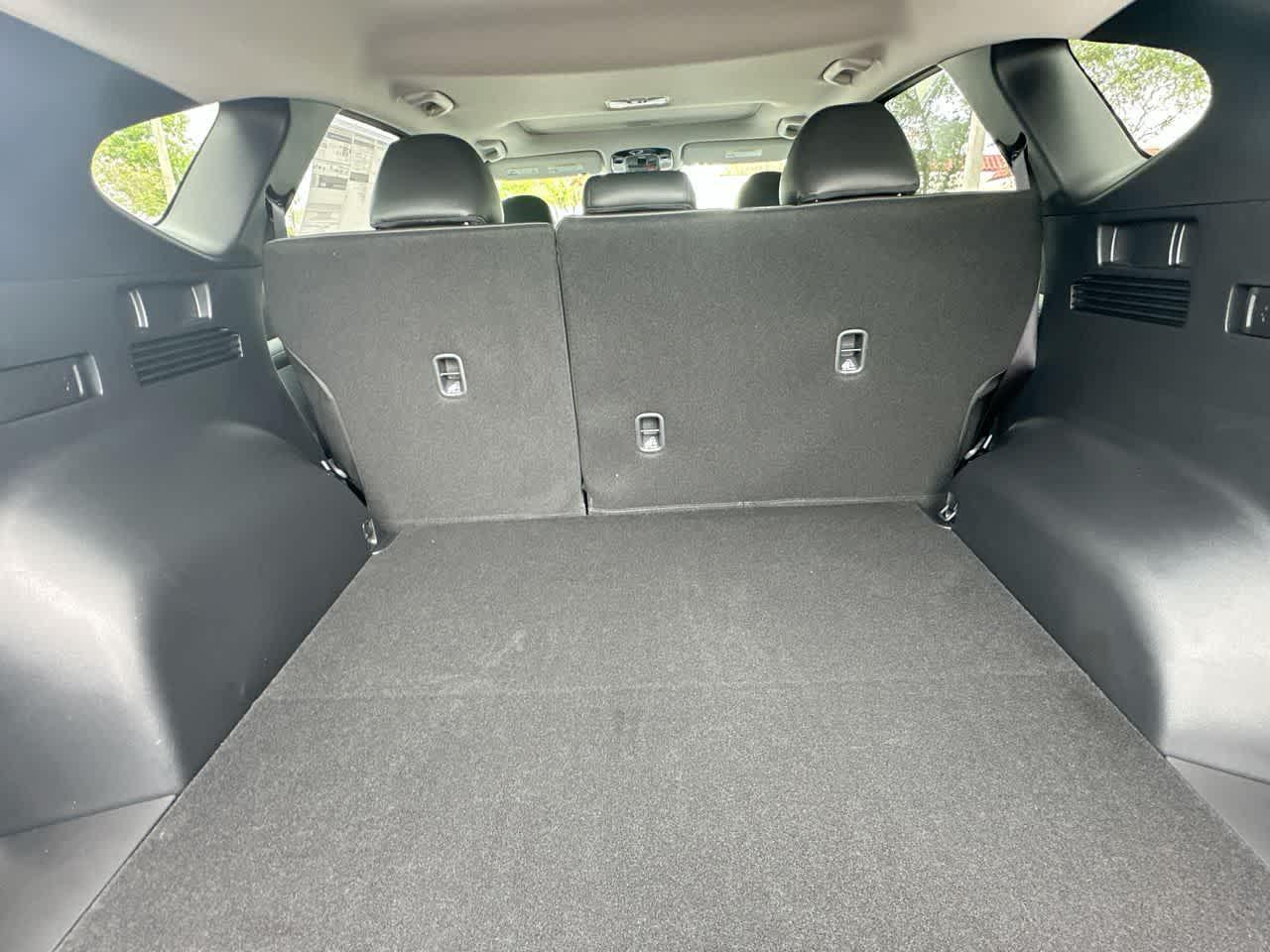 New 2026 Ecotronic Gray Hyundai SEL Premium FWD image 54