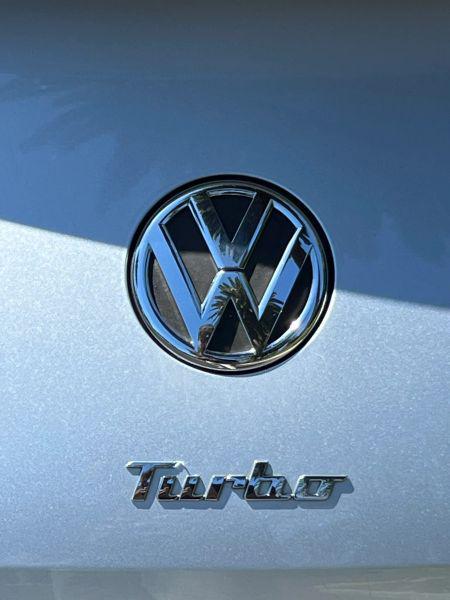2012 Volkswagen Beetle 2.0T