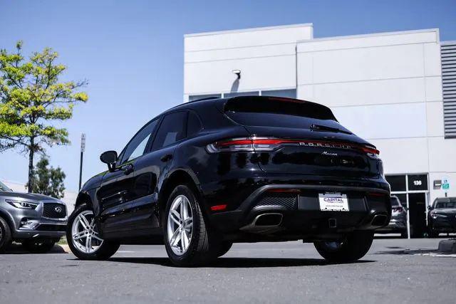 2022 Porsche Macan Base