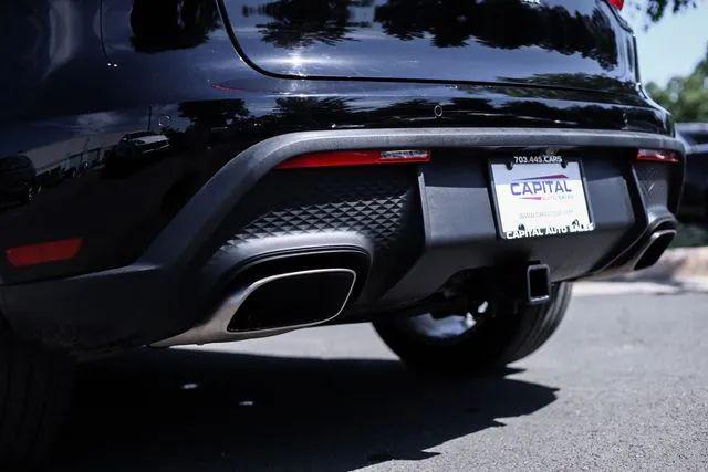 2022 Porsche Macan Base