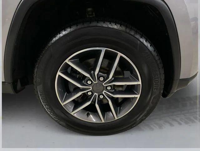 2019 Jeep Grand Cherokee Laredo E 4x4